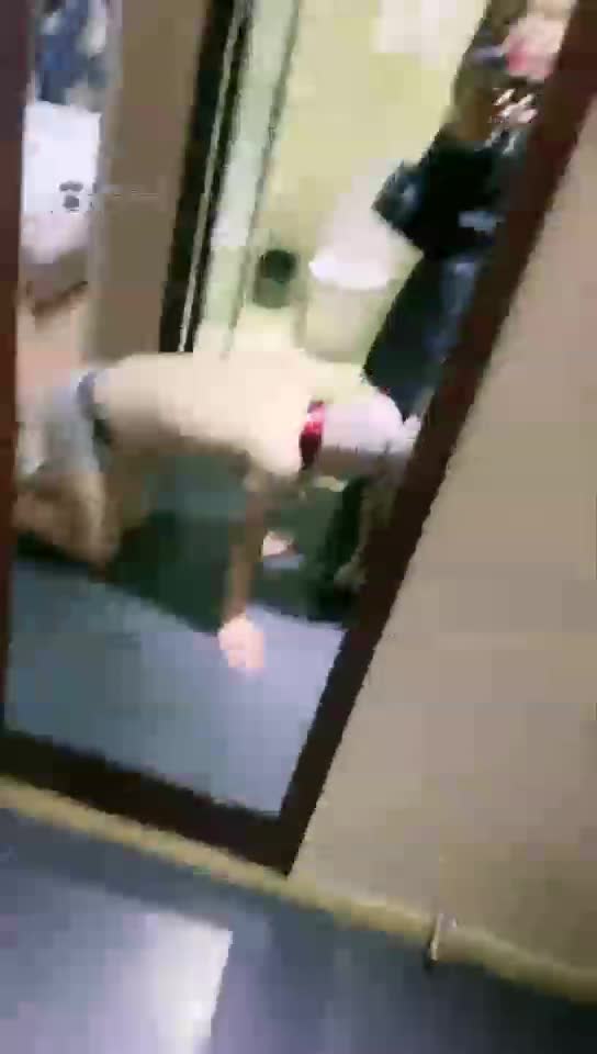 恋足狗无限讨好我