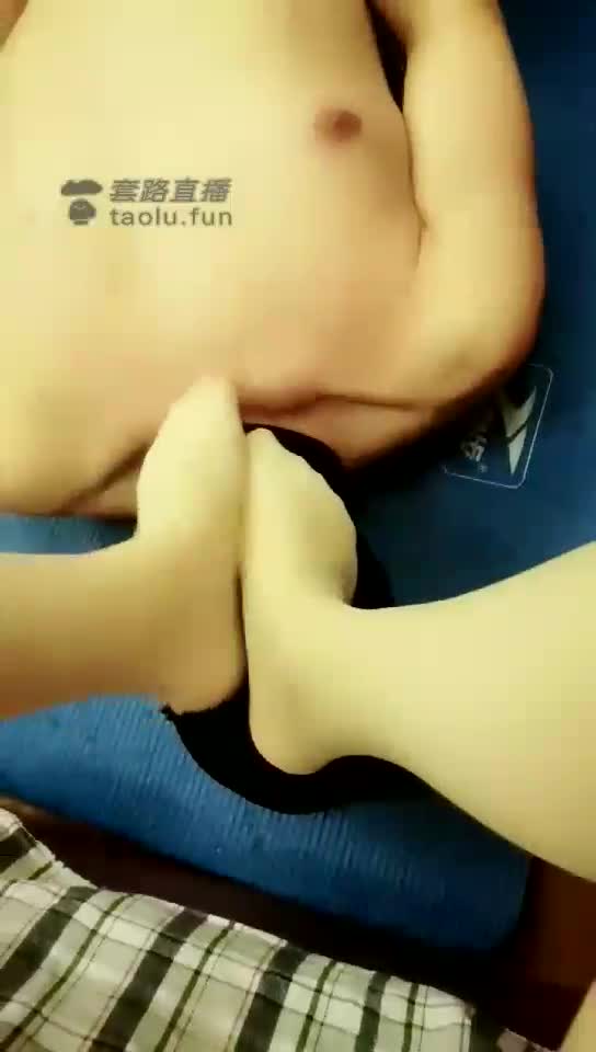 丝足 踩狗脸 控制狗子
