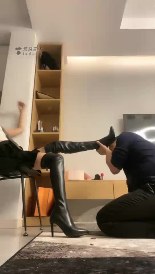 黑长靴专场 舔舔舔