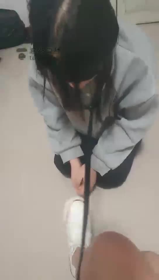 开发女素人做狗 可爱帆布鞋