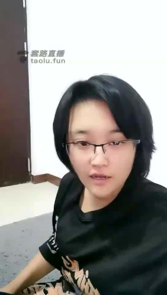 女奴生活化调教 钻胯