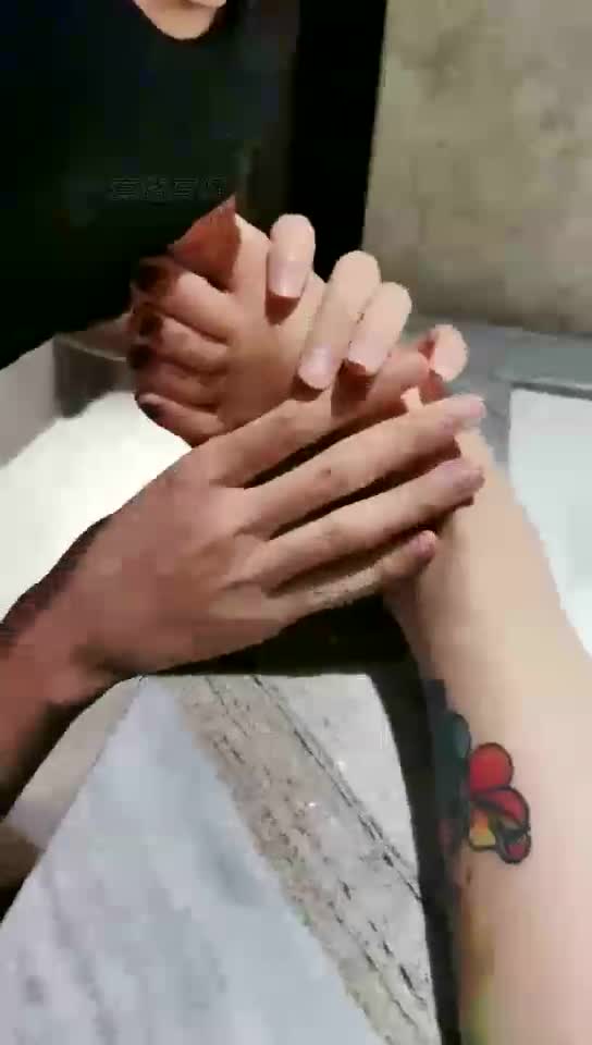 浴室玩狗 伺候沐浴