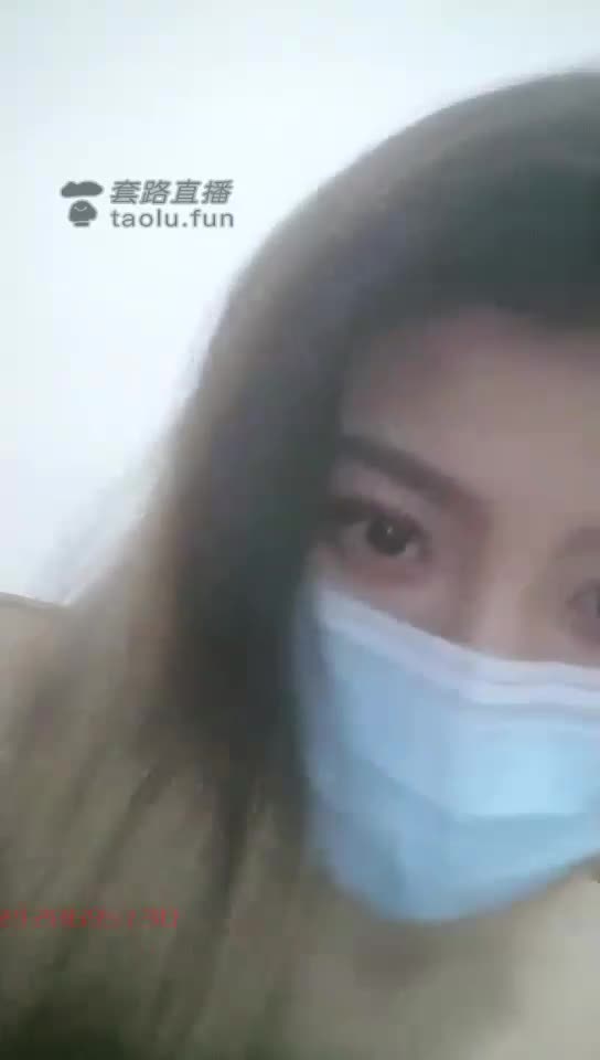 舔个脚舒服舒服 随意脚耳光
