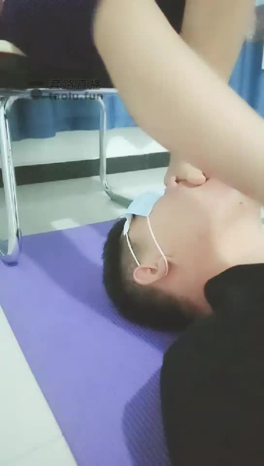 新人首播 调教私奴 裸足深喉