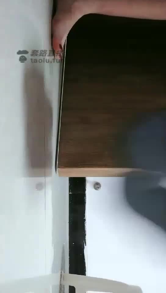剧情 红绿灯 单身白领被偷窥