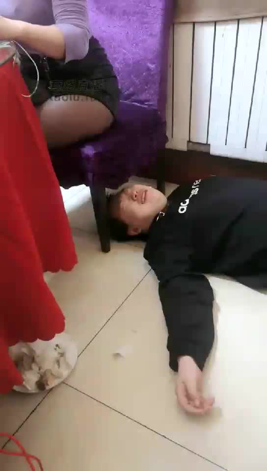 长靴 餐厅调奴
