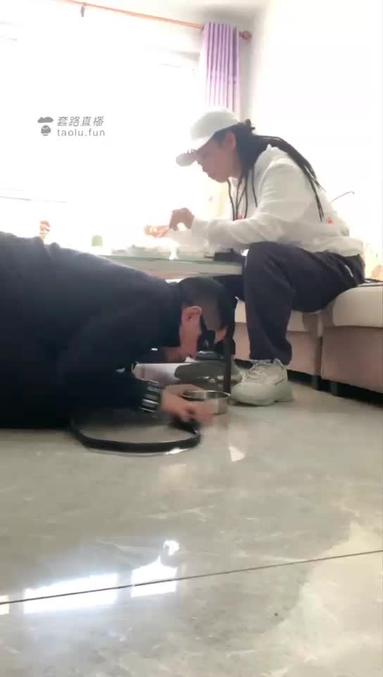 身份决定位置 喂食 口水 人格破坏