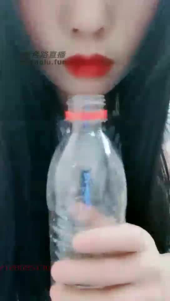 和宝宝女王一起 口水 第一视角