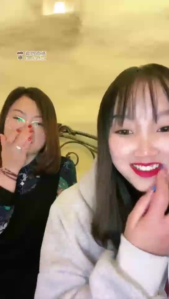 姐妹双s羞辱调狗