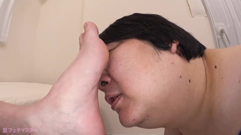 超清版 领衔多位漂亮女王裸足虐 包括双女王一起 下集