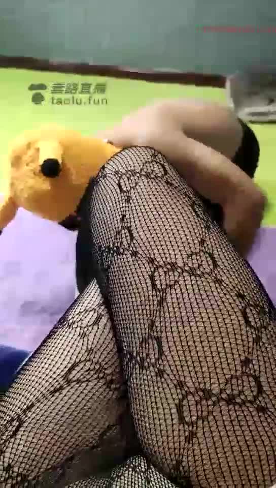 调教黑丝脚下贱狗