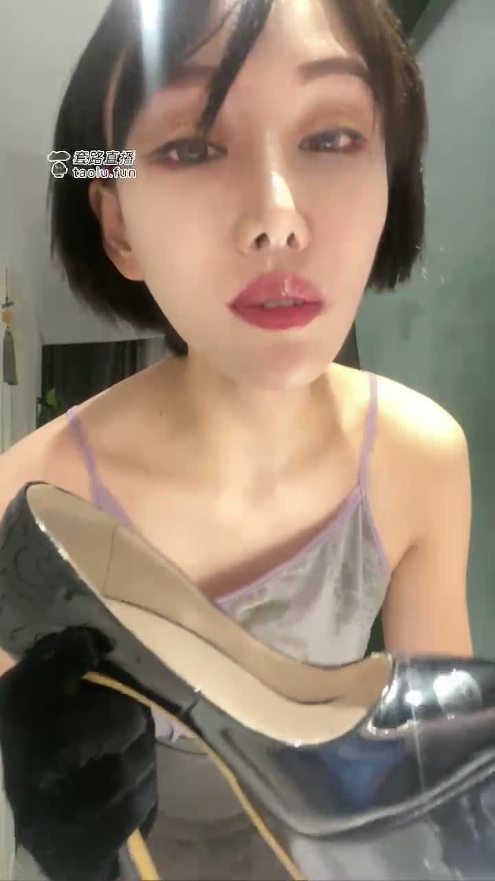 超清版 顶级重口 看吐一个算一个
