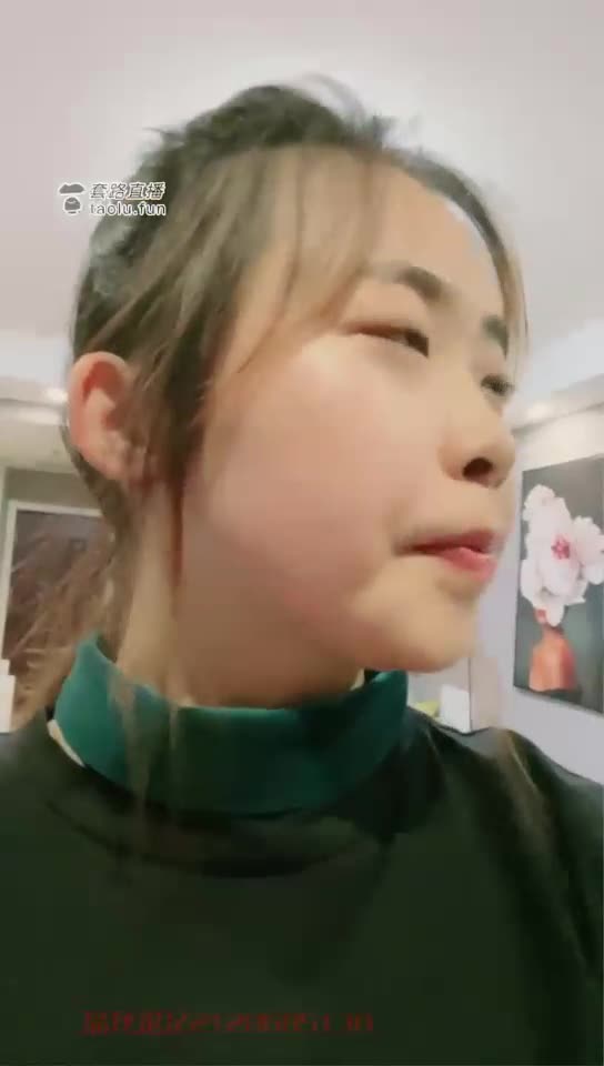 踩踏钻胯舔脚耳光舌吻