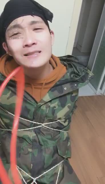  一天不挨打就浑身难受
