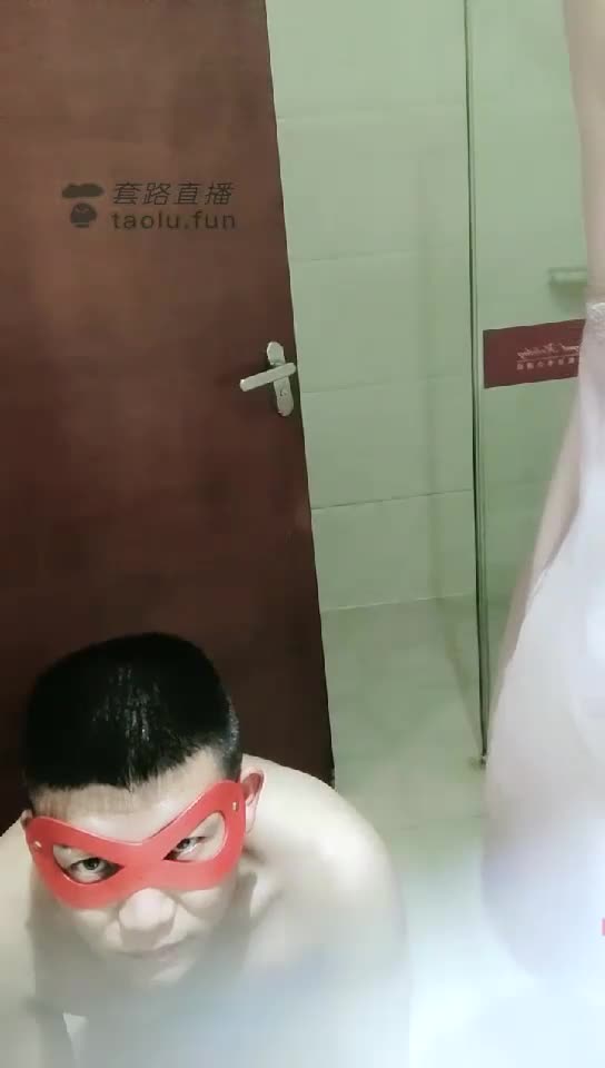 贱狗金毛伺候