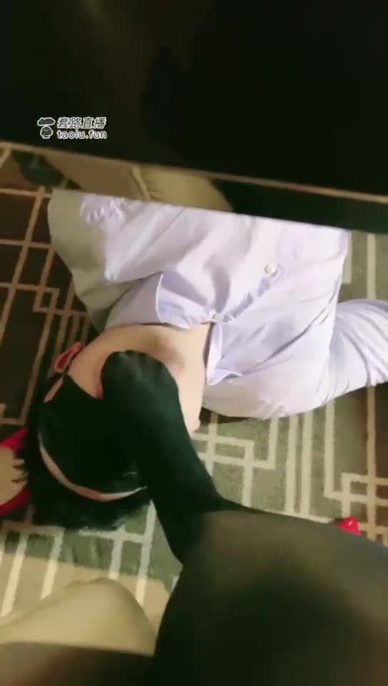 调教男同事 建立脚崇拜意识 捆绑 踢裆 喊妈妈 下）