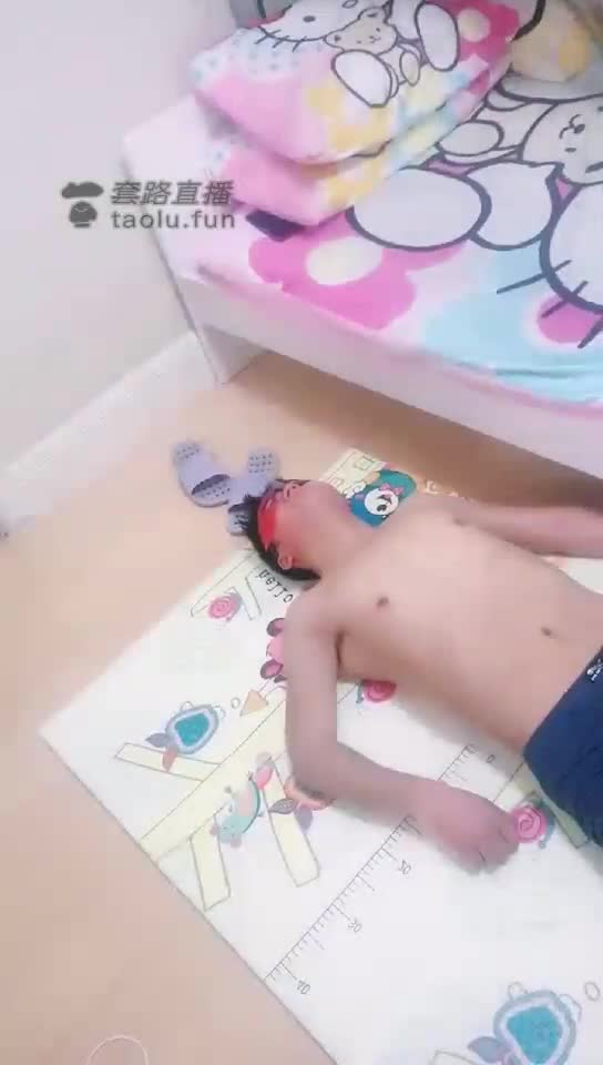 黄金 榨精 耳光 踩踏 强制 恋足