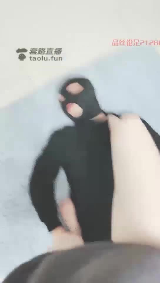 肉丝踩踏深喉恋足