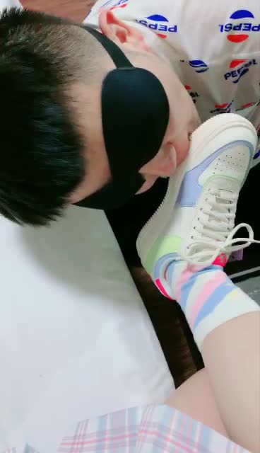 男奴小艽的第一次