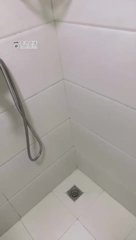 第一视角狗头垫脚 口水 舔鞋 坐脸