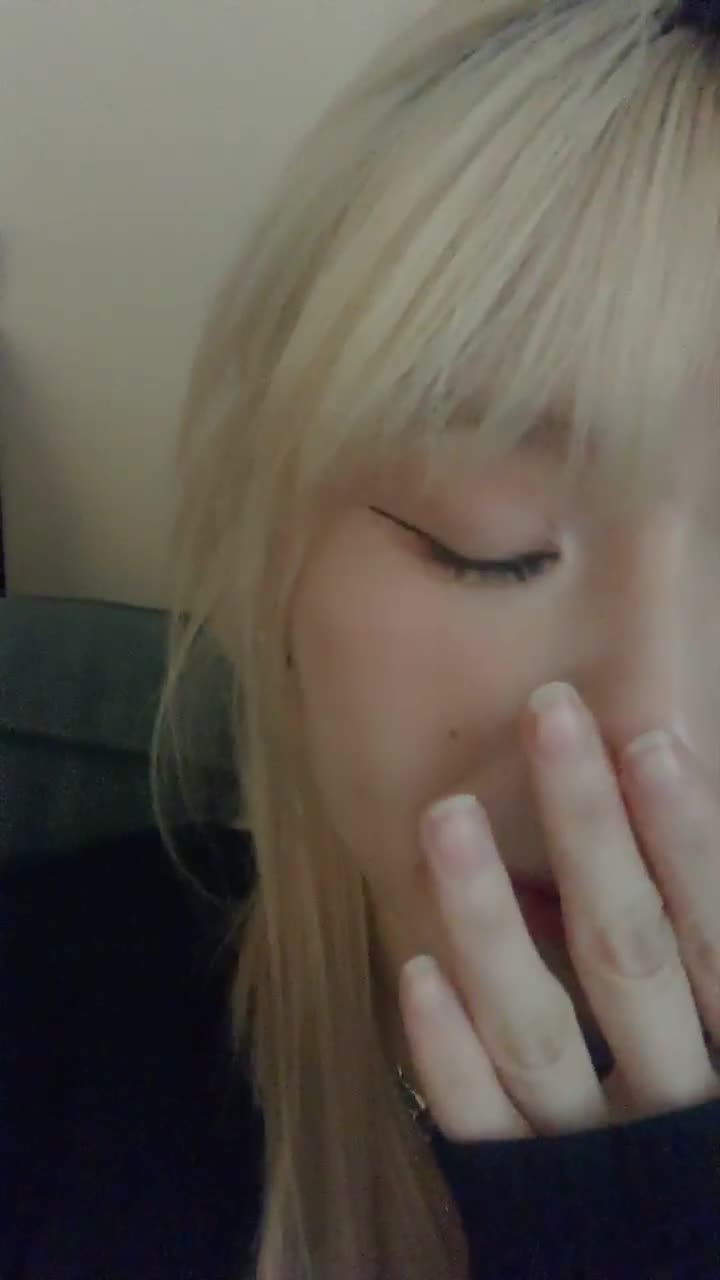 圈养狗喜欢靴子