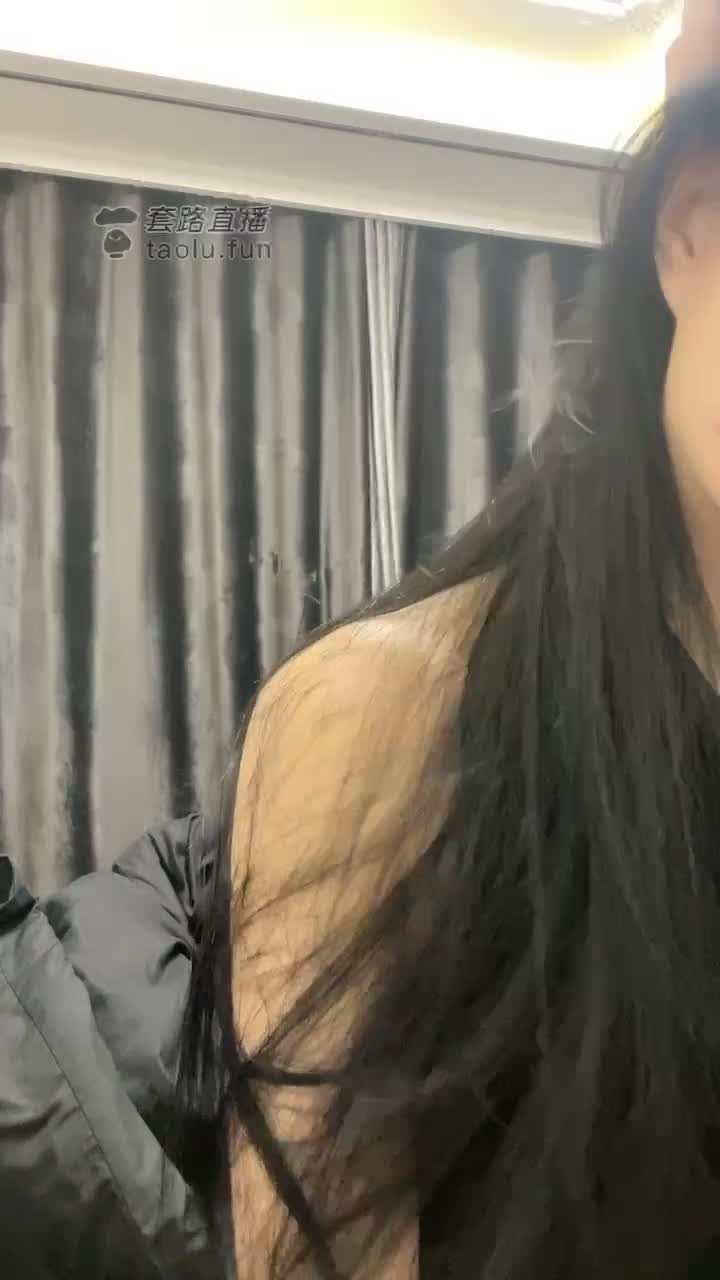 红绿灯 丝袜高跟 清晨踢醒狗废物强制榨精