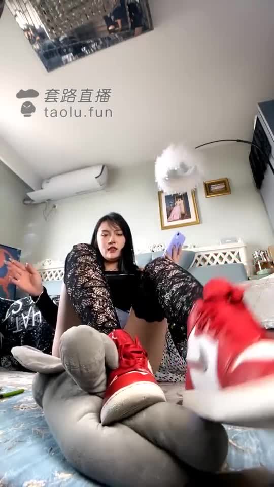 红绿灯 学姐的魔爪