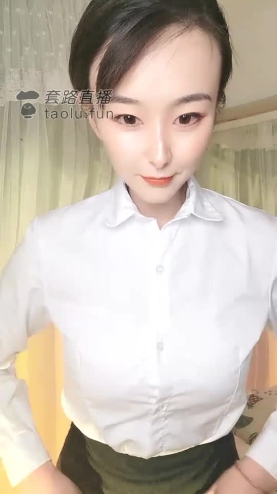 霸道女老板和员工的故事
