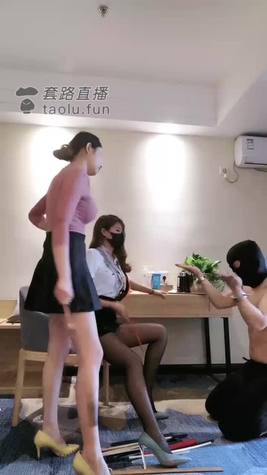 打死学生狗