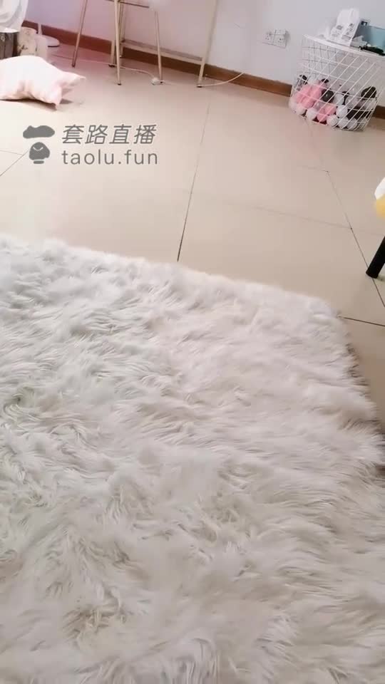 藤条 鞭打 耳光 口水 舔鞋 舔脚