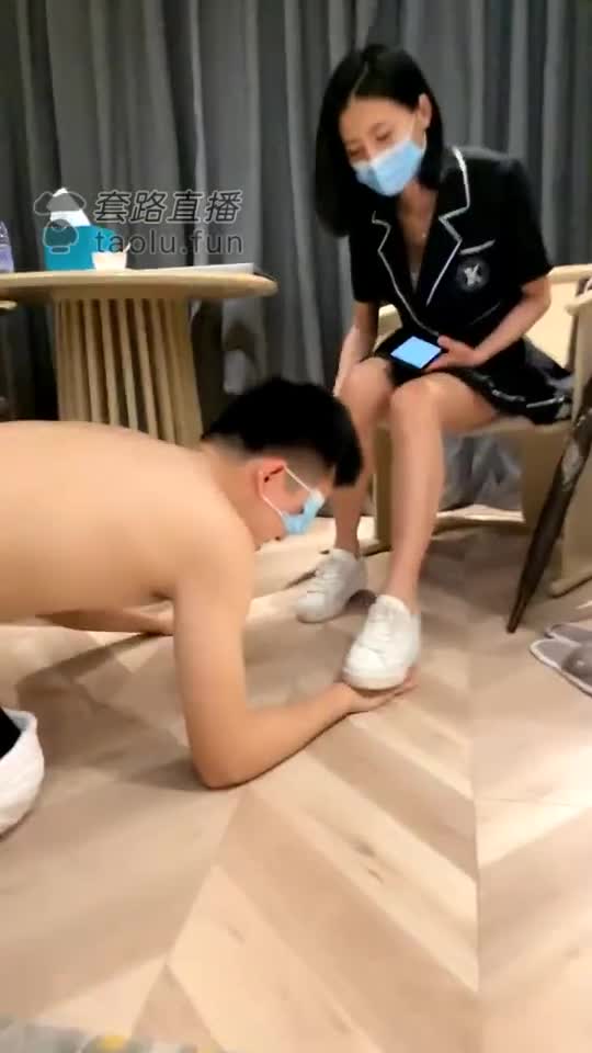 剧情 教训不知死活的报告精