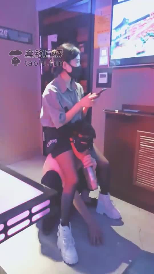 继续搞另一只狗
