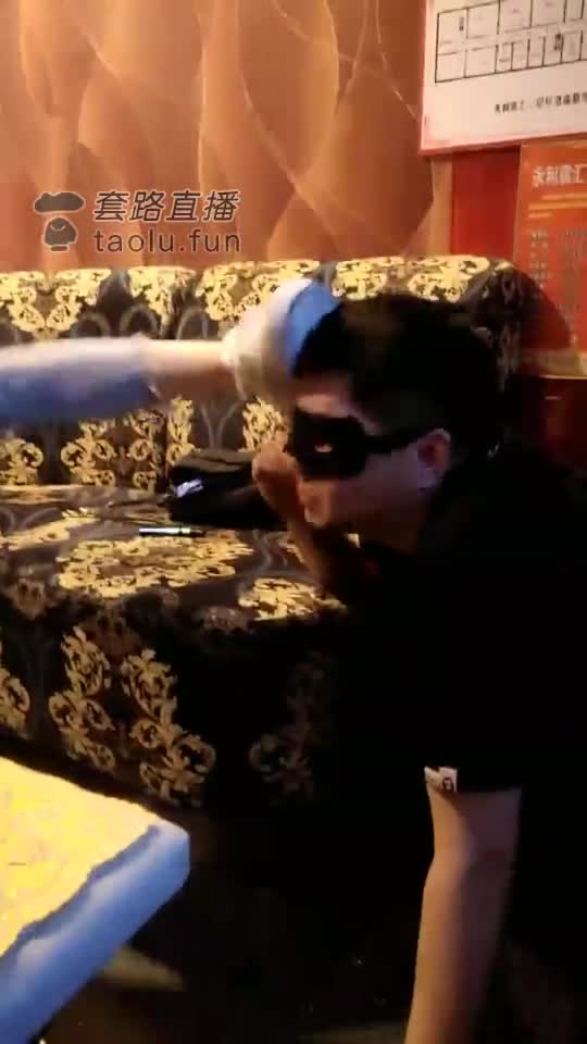 三个小姐姐