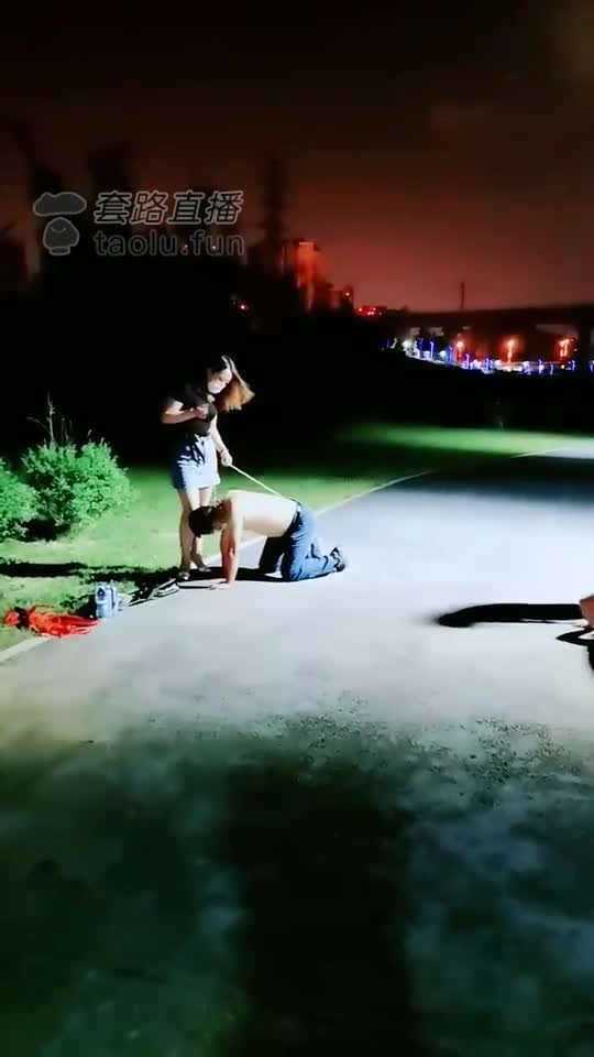 双主户外调教双狗