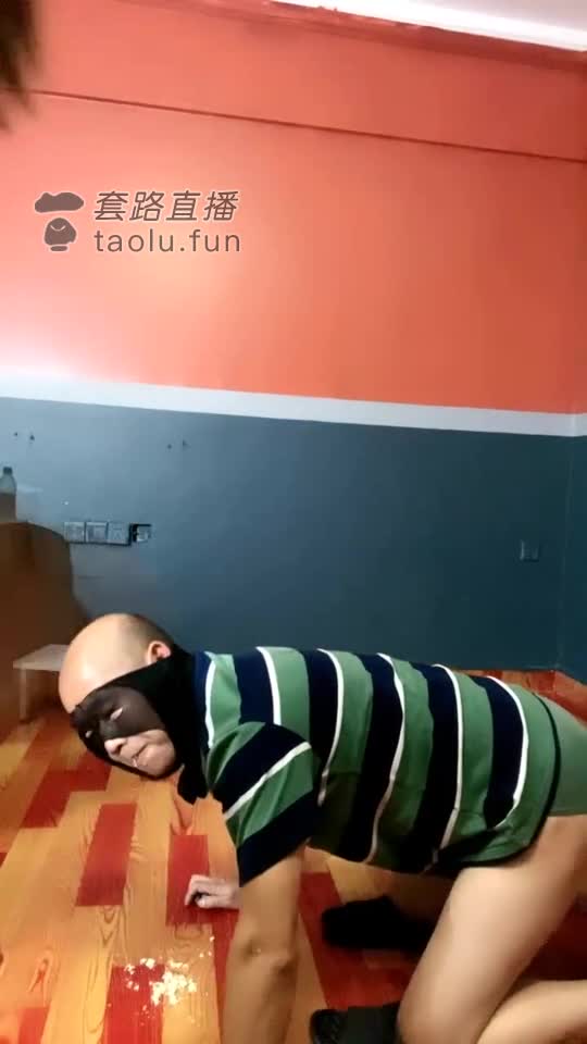52岁老畜生恋足场