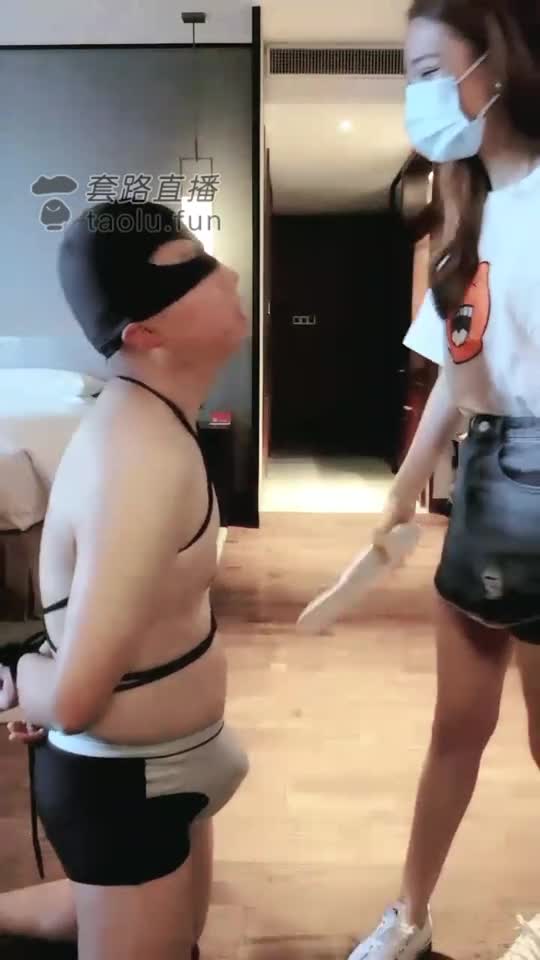 狗子运气好 生理期前的出气筒
