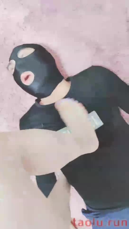 虐保安