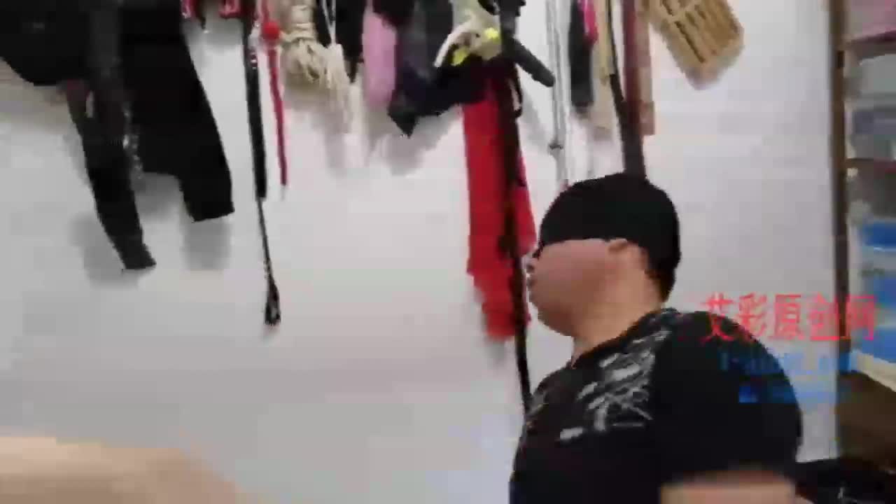 雪瑶女王 手脚耳光打懵贱狗