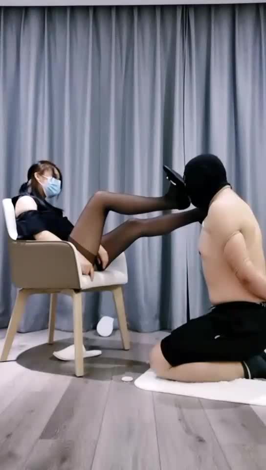 深夜一课深喉 骑马 虐乳