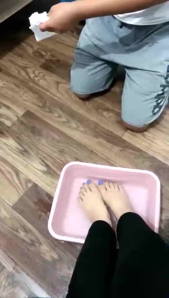 洗脚日常清洁