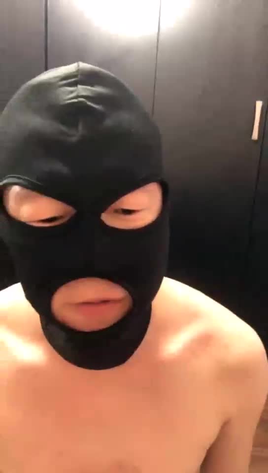 200个耳光一个不剩 贱狗接妈妈口中玉露