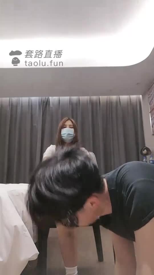 学姐开发呆萌小弟