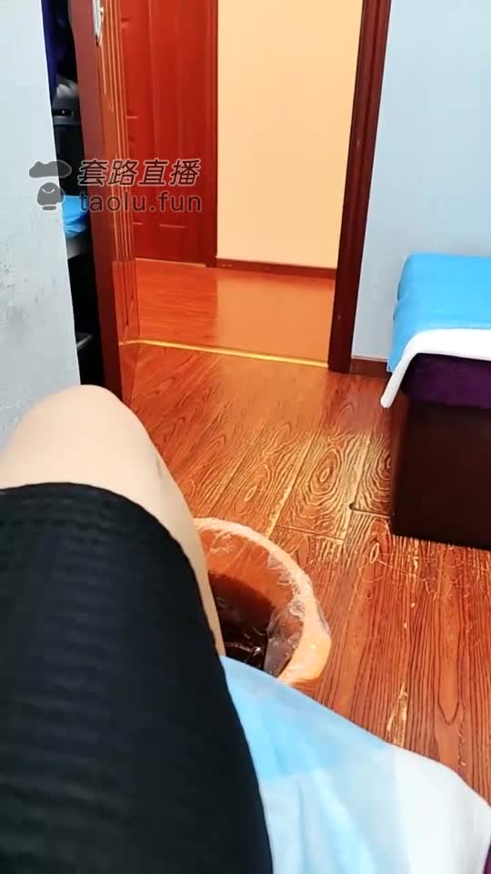 强攻素人足疗技师