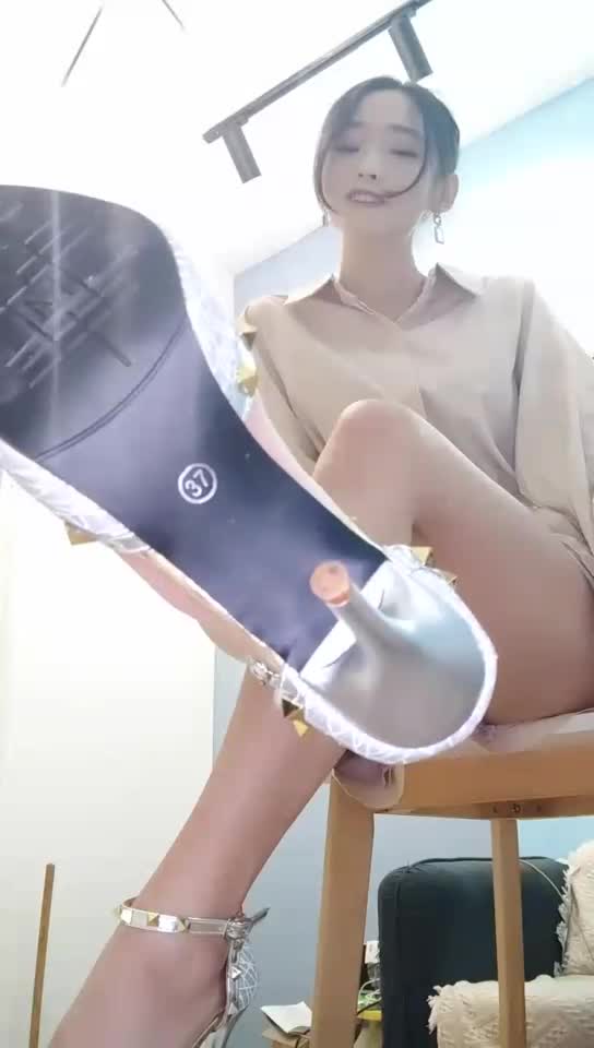 变态家长自取其辱 班主任的教育