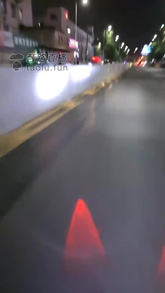 喝醉了飙车去找按摩店素人犯贱