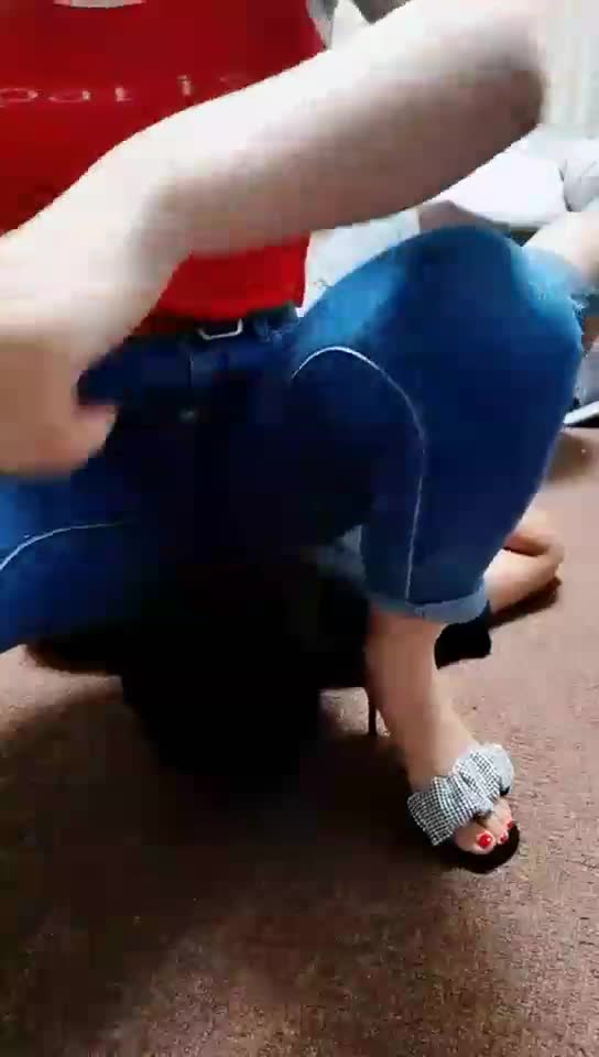 脚下奴 坐脸窒息 骑马 深喉 浓痰