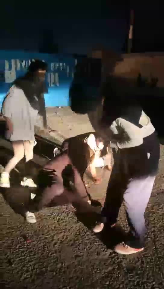 马路巡狗 玩狗 马路牙子开发素人
