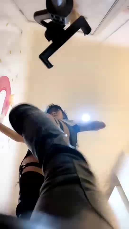第一视角 制服红绿灯 抓贼狗惩罚
