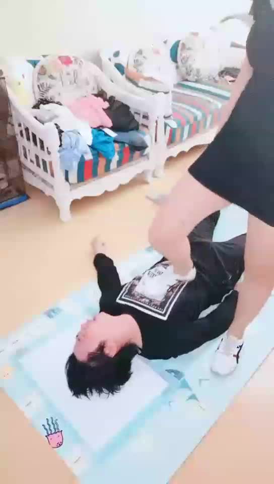 全体重踩 强制圣水 咀嚼物