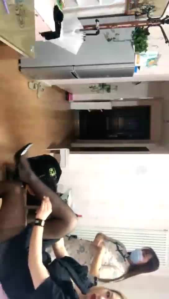 双s虐快递小哥